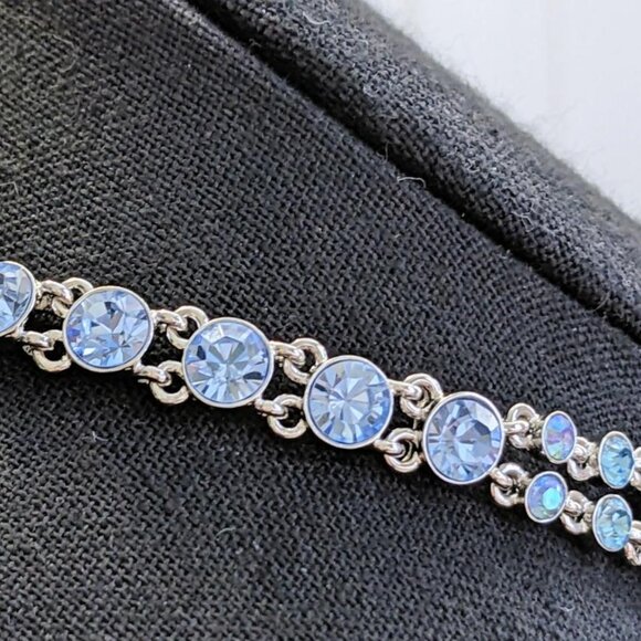 GIVENCHY NECKLACE IN BLUE CRYSTALS  NOWT - Picture 5 of 9